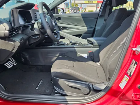 More photos of 2025 Hyundai Elantra SEL Sport at Hyundai Warner Robins, GA