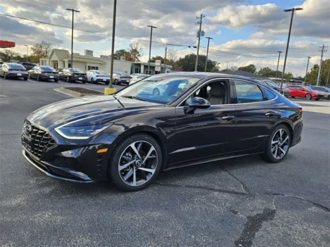 Another view of 2023 Hyundai Sonata SEL Plus for sale in Warner Robins, GA at ALM Hyundai Warner Robins