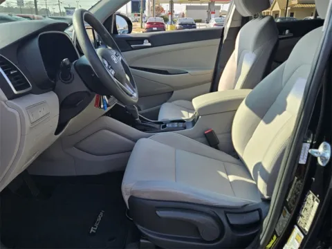 More photos of 2019 Hyundai Tucson SE at ALM Hyundai Warner Robins, GA