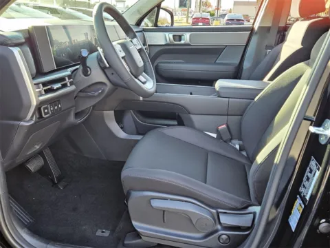 More photos of 2026 Hyundai Santa Fe Hybrid SE at ALM Hyundai Warner Robins, GA