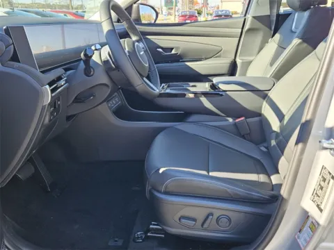 More photos of 2026 Hyundai Tucson Limited at ALM Hyundai Warner Robins, GA