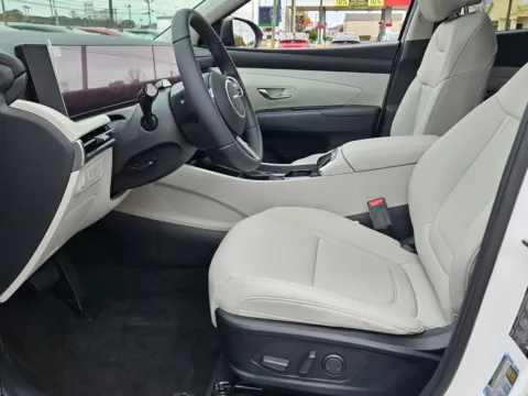 More photos of 2026 Hyundai Tucson SEL Premium at Hyundai Warner Robins, GA