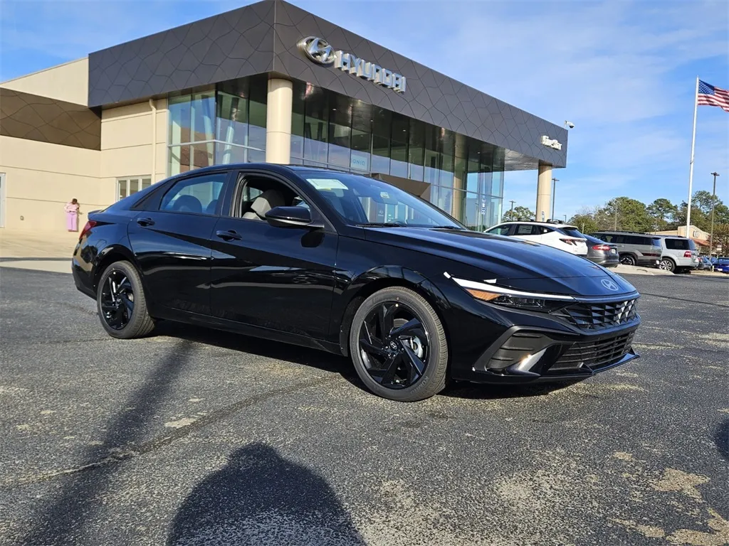 Black 2026 Hyundai Elantra SEL Sport for sale in Warner Robins, GA