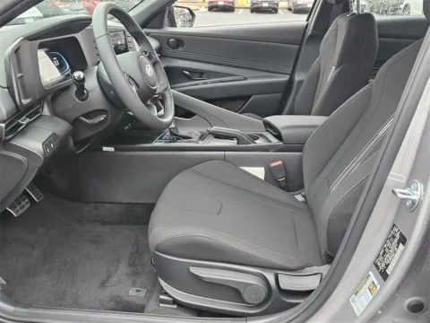 More photos of 2026 Hyundai Elantra SEL Sport at ALM Hyundai Warner Robins, GA