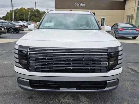 Photos of 2026 Hyundai Palisade Limited for sale in Warner Robins, GA at ALM Hyundai Warner Robins