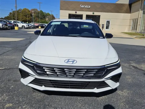 Photos of 2026 Hyundai Elantra SEL Sport for sale in Warner Robins, GA at ALM Hyundai Warner Robins
