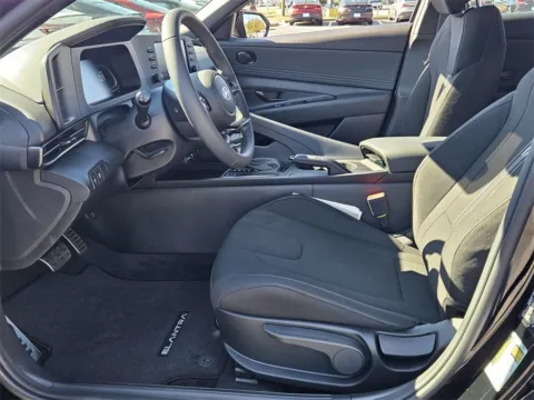 More photos of 2026 Hyundai Elantra SEL Sport at ALM Hyundai Warner Robins, GA