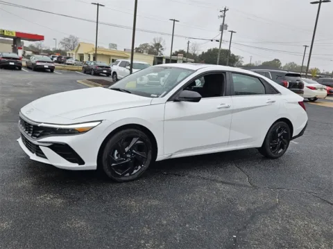 Another view of 2026 Hyundai Elantra SEL Sport for sale in Warner Robins, GA at ALM Hyundai Warner Robins