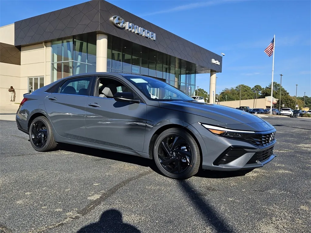 Gray 2026 Hyundai Elantra SEL Sport for sale in Warner Robins, GA