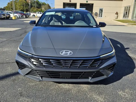Photos of 2026 Hyundai Elantra SEL Sport for sale in Warner Robins, GA at ALM Hyundai Warner Robins