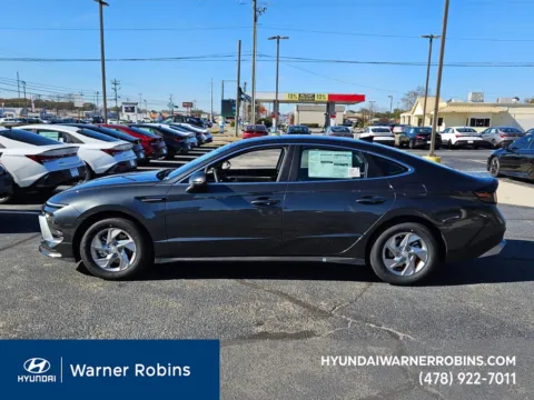 More photos of 2026 Hyundai Sonata SE at Hyundai Warner Robins, GA