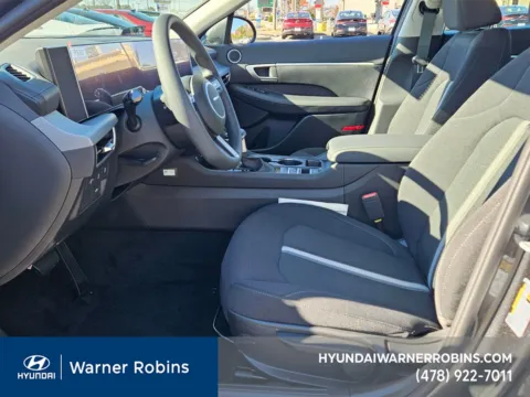 More photos of 2026 Hyundai Sonata SE at Hyundai Warner Robins, GA