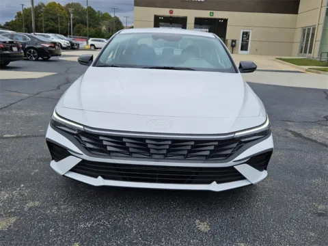 Photos of 2026 Hyundai Elantra SEL Sport for sale in Warner Robins, GA at ALM Hyundai Warner Robins