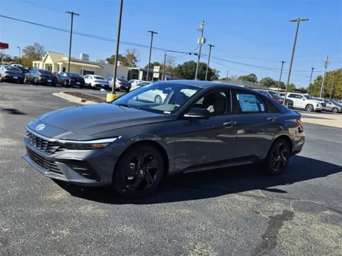 Another view of 2026 Hyundai Elantra SEL Sport for sale in Warner Robins, GA at ALM Hyundai Warner Robins