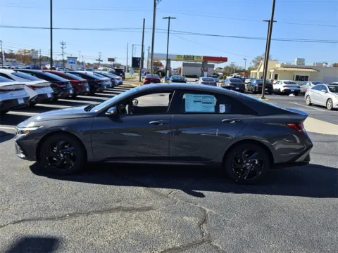More photos of 2026 Hyundai Elantra SEL Sport at ALM Hyundai Warner Robins, GA