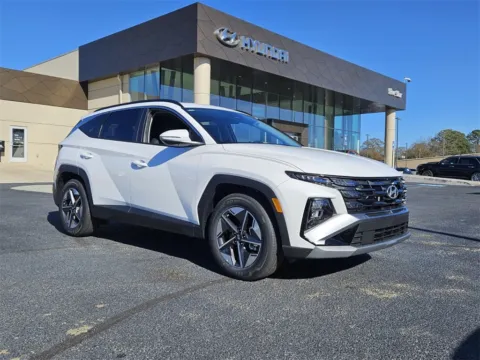 White 2025 Hyundai Tucson SEL Convenience for sale in Warner Robins, GA
