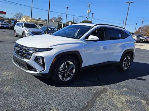 Another view of 2025 Hyundai Tucson SEL Convenience for sale in Warner Robins, GA at ALM Hyundai Warner Robins