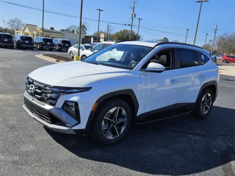 Another view of 2025 Hyundai Tucson SEL Convenience for sale in Warner Robins, GA at ALM Hyundai Warner Robins