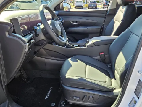 More photos of 2025 Hyundai Tucson SEL Convenience at ALM Hyundai Warner Robins, GA