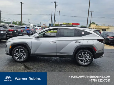 More photos of 2025 Hyundai Tucson Hybrid Limited at Hyundai Warner Robins, GA
