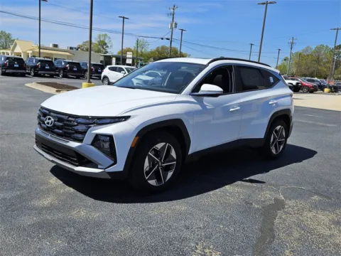 Another view of 2025 Hyundai Tucson SEL Convenience for sale in Warner Robins, GA at ALM Hyundai Warner Robins