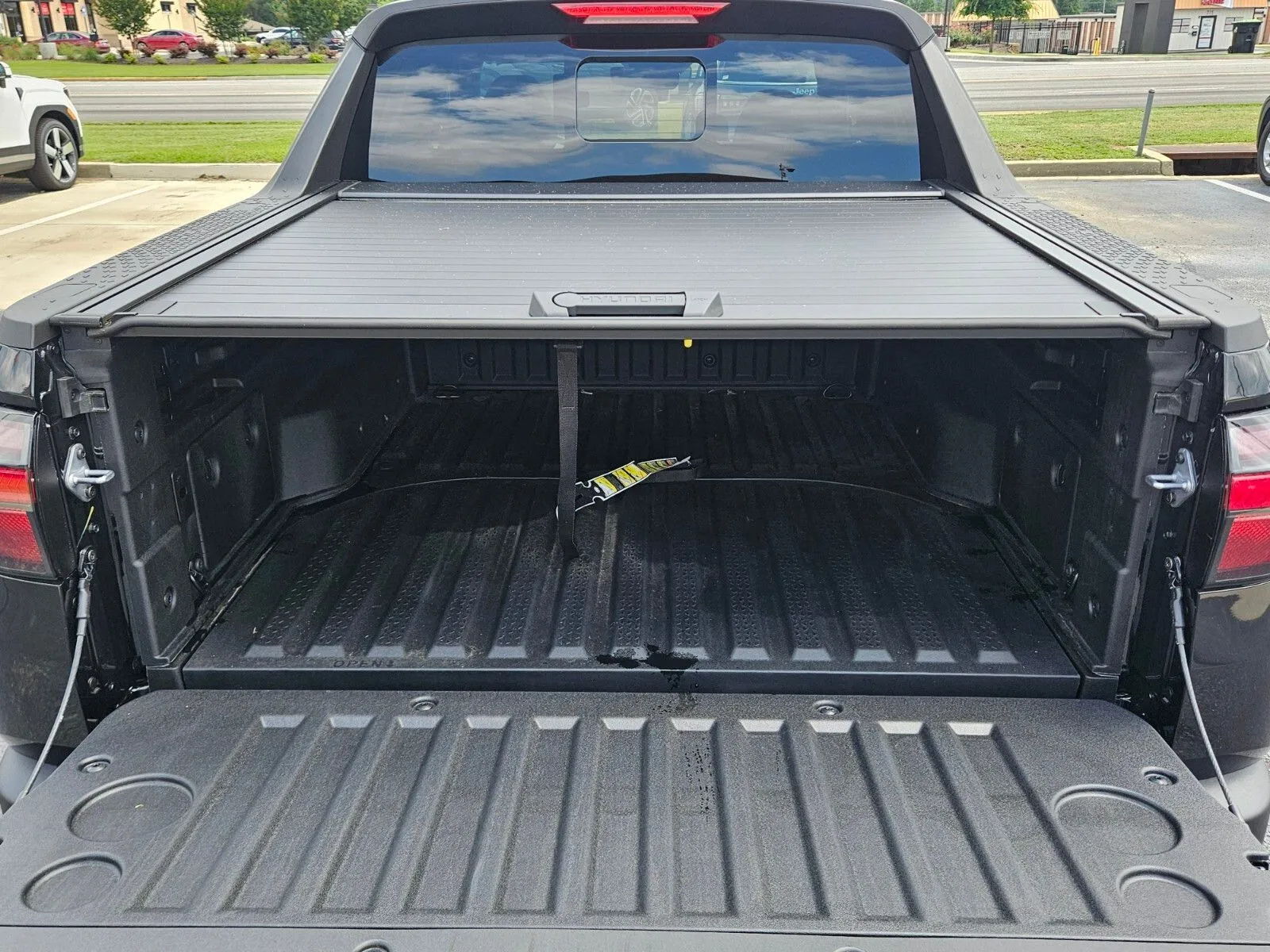 2025 Hyundai Santa Cruz Limited - Photo 11