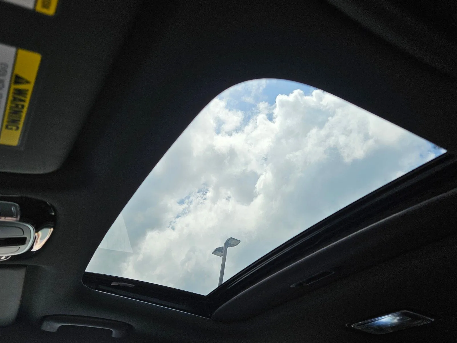 2025 Hyundai Santa Cruz Limited - Photo 17