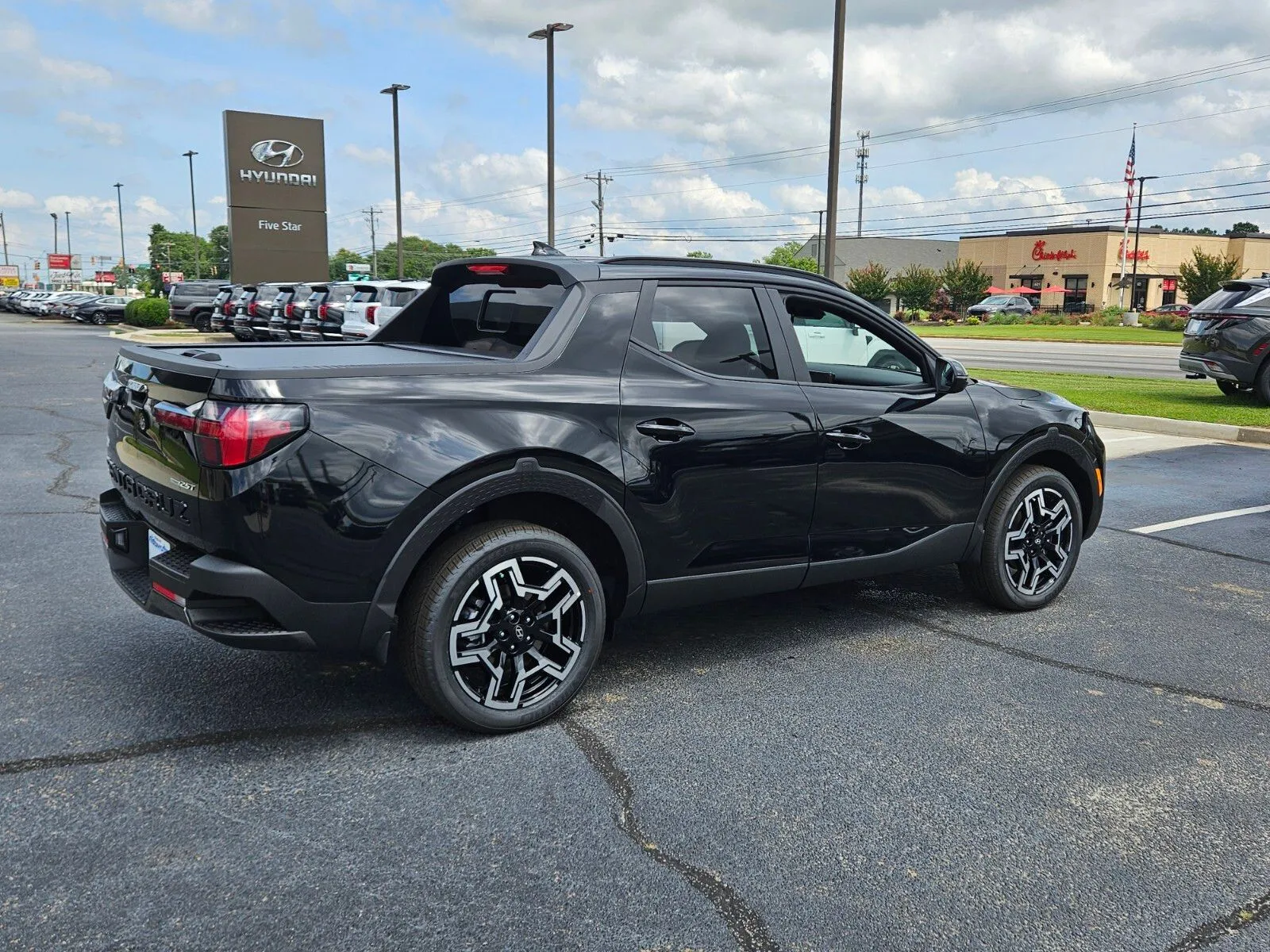 2025 Hyundai Santa Cruz Limited - Photo 12