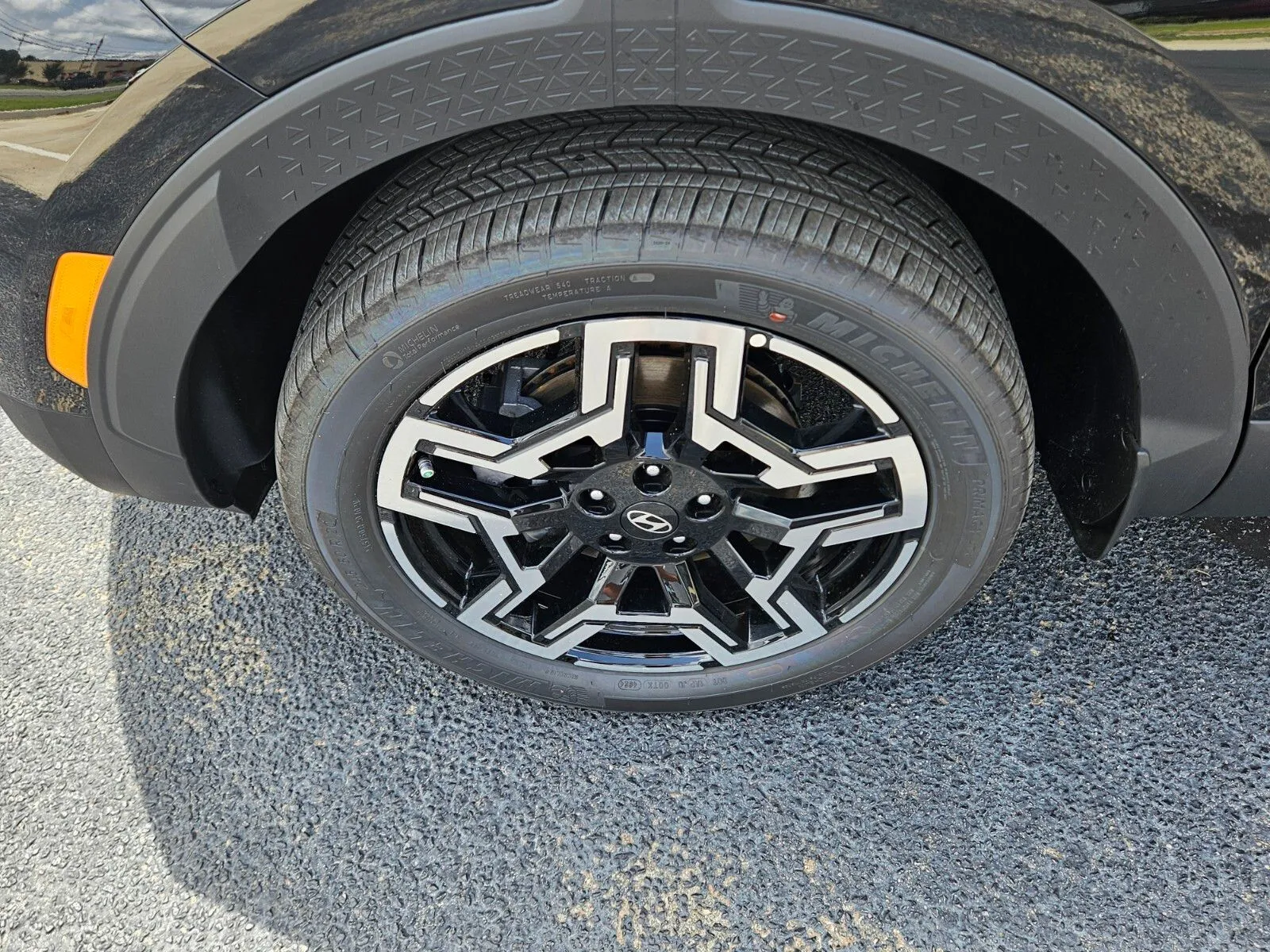 2025 Hyundai Santa Cruz Limited - Photo 16