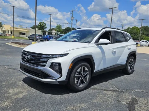 Another view of 2025 Hyundai Tucson SEL Convenience for sale in Warner Robins, GA at ALM Hyundai Warner Robins
