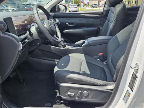 More photos of 2025 Hyundai Tucson SEL Convenience at ALM Hyundai Warner Robins, GA