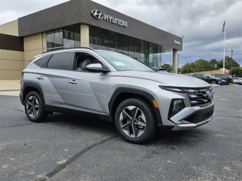 Silver 2025 Hyundai Tucson Hybrid SEL Convenience for sale in Warner Robins, GA