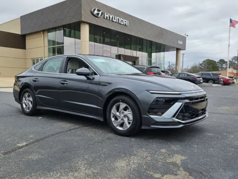 Gray 2026 Hyundai Sonata SE for sale in Warner Robins, GA