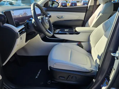 More photos of 2026 Hyundai Tucson Limited at Hyundai Warner Robins, GA