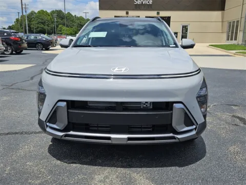Photos of 2026 Hyundai Kona Limited for sale in Warner Robins, GA at ALM Hyundai Warner Robins