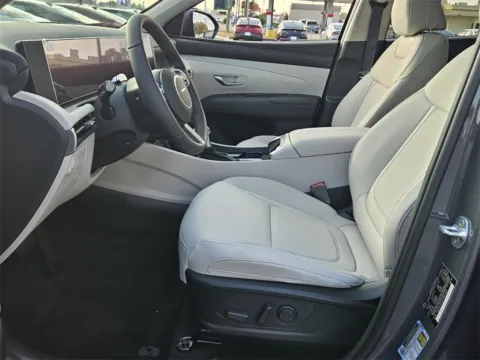 More photos of 2026 Hyundai Tucson SEL Premium at ALM Hyundai Warner Robins, GA