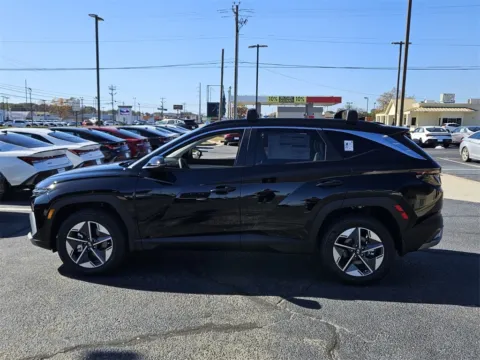 More photos of 2026 Hyundai Tucson Hybrid SEL Convenience at ALM Hyundai Warner Robins, GA