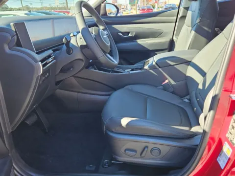 More photos of 2026 Hyundai Tucson SEL Premium at Hyundai Warner Robins, GA