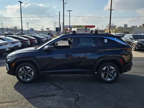 More photos of 2026 Hyundai Tucson Hybrid SEL Convenience at Hyundai Warner Robins, GA