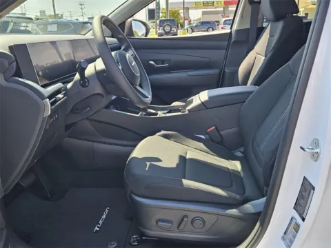 More photos of 2026 Hyundai Tucson SEL at ALM Hyundai Warner Robins, GA