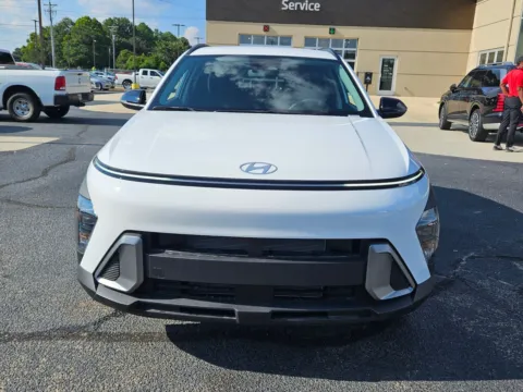 Photos of 2026 Hyundai Kona SEL Sport for sale in Warner Robins, GA at Hyundai Warner Robins