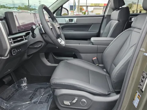 More photos of 2026 Hyundai Santa Fe Hybrid SEL at Hyundai Warner Robins, GA