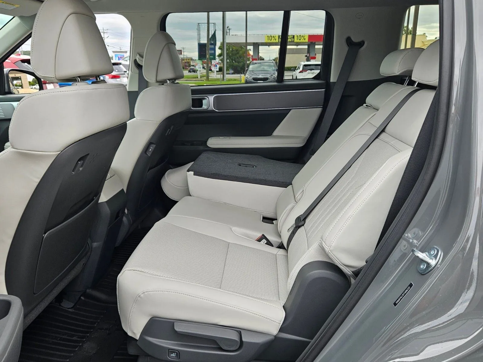 2026 Hyundai Santa Fe SEL - Photo 6