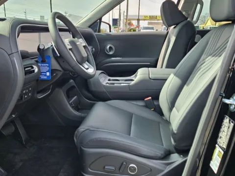 More photos of 2026 Hyundai Palisade SEL Premium at Hyundai Warner Robins, GA