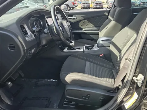 More photos of 2023 Dodge Charger SXT at Hyundai Warner Robins, GA