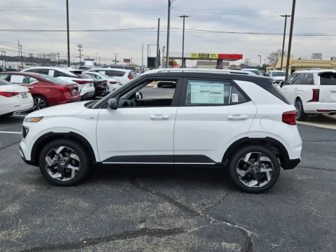 More photos of 2026 Hyundai Venue SEL at Hyundai Warner Robins, GA