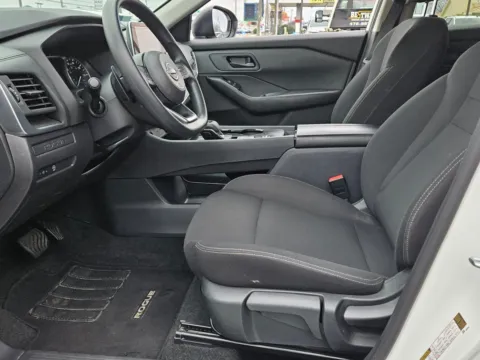 More photos of 2024 Nissan Rogue S at Hyundai Warner Robins, GA