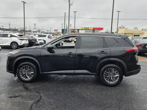 More photos of 2024 Nissan Rogue S at Hyundai Warner Robins, GA