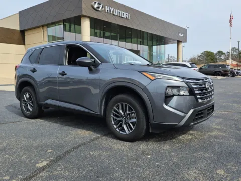 Gray 2024 Nissan Rogue S for sale in Warner Robins, GA