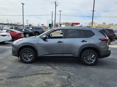 More photos of 2024 Nissan Rogue S at Hyundai Warner Robins, GA